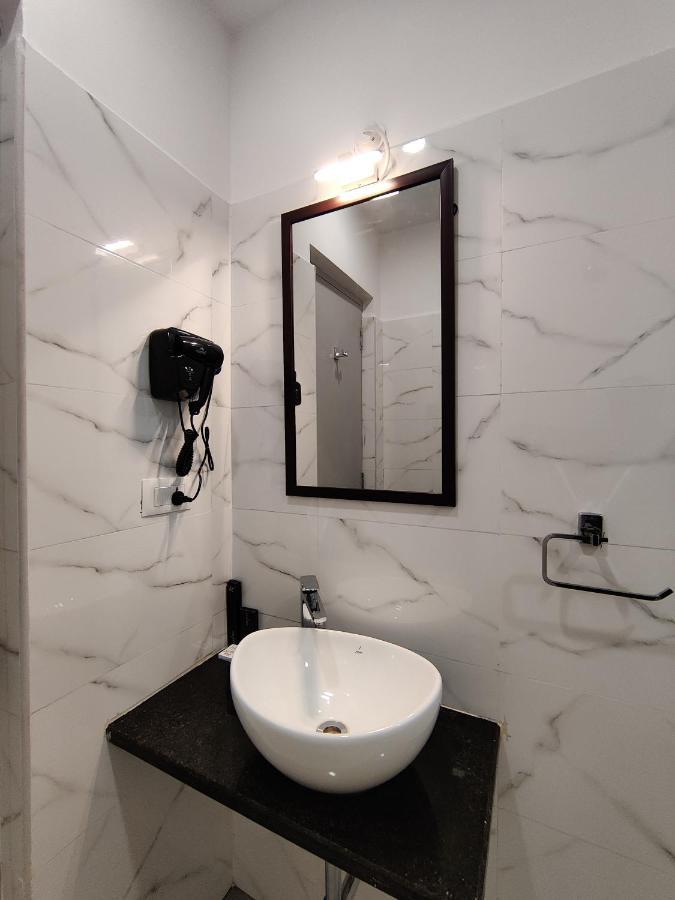 Park Iris Hotels, Bharathi Nagar Vijayawāda Εξωτερικό φωτογραφία