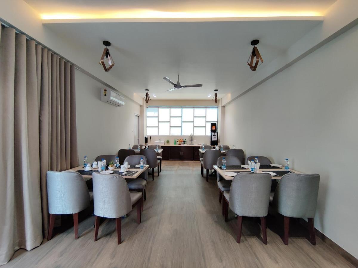 Park Iris Hotels, Bharathi Nagar Vijayawāda Εξωτερικό φωτογραφία